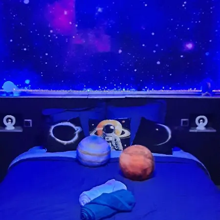 La Moustache Bleue Bouin (Vendee)