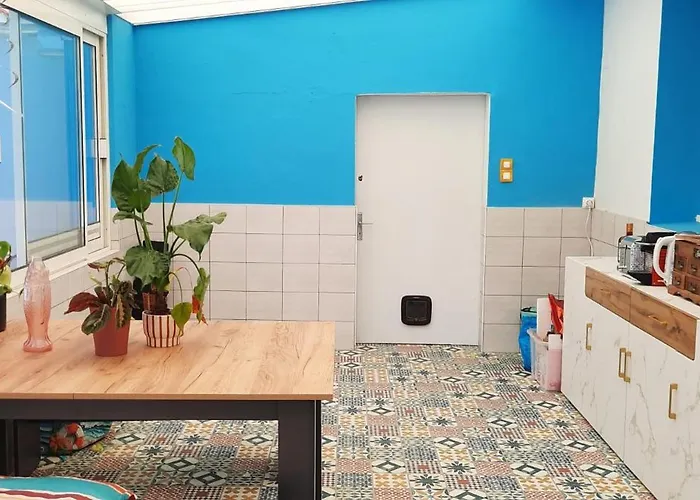 La Moustache Bleue Bouin (Vendee)